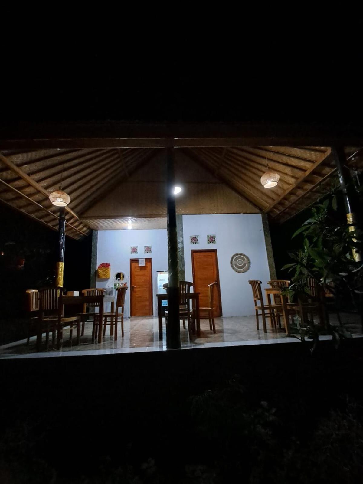 Kubuhill Sunset Bungalow Toyapakeh Exterior photo
